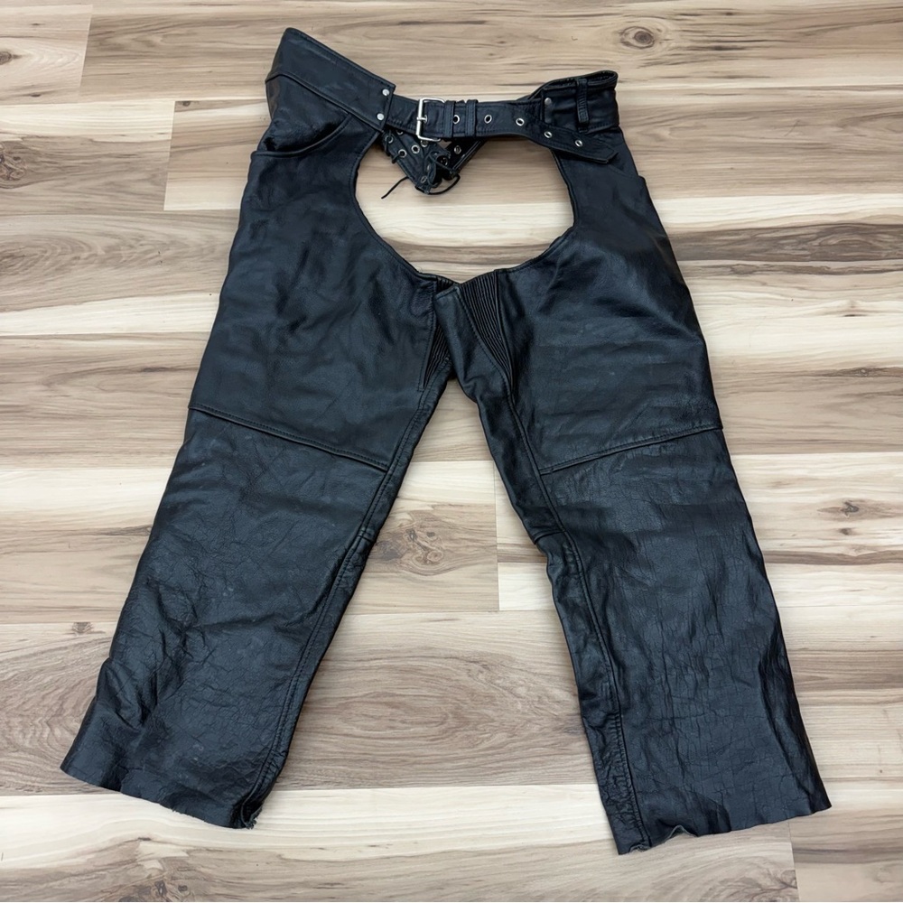 Leather & Hawgs Women's Black Leather Riding Chaps